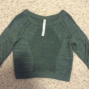 Knit cropped army green sweater